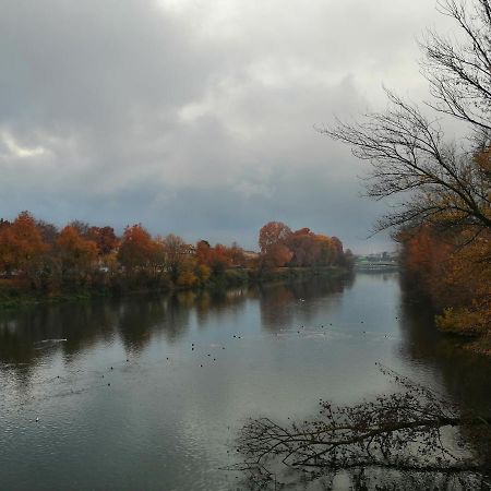 Appartamento Lungo Fiume Turim Exterior foto