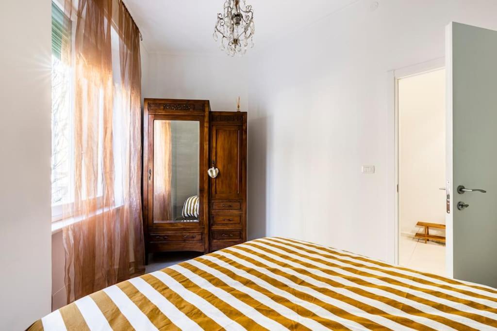 Appartamento Lungo Fiume Turim Exterior foto